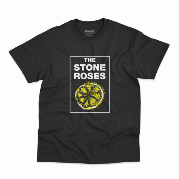 Camiseta na cor preta com logo da banda The Stone Roses