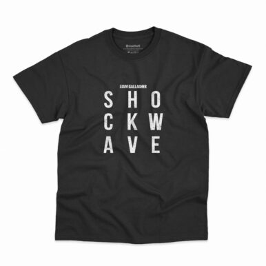 Camiseta na cor preta com estampa Shockwave do Liam Gallagher