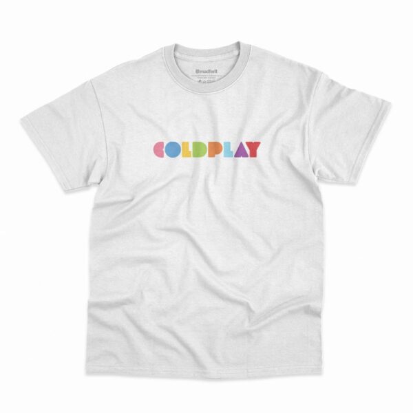 Camiseta na cor branca com logo da banda Coldplay