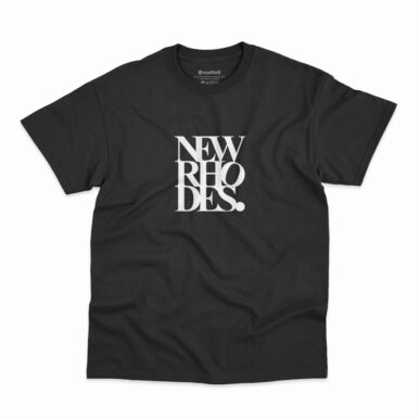 Camiseta na cor preta com logo da banda New Rhodes